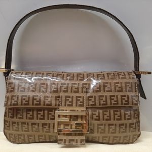 2002 collection authentic brown patent leather Fendi Zucca baguette